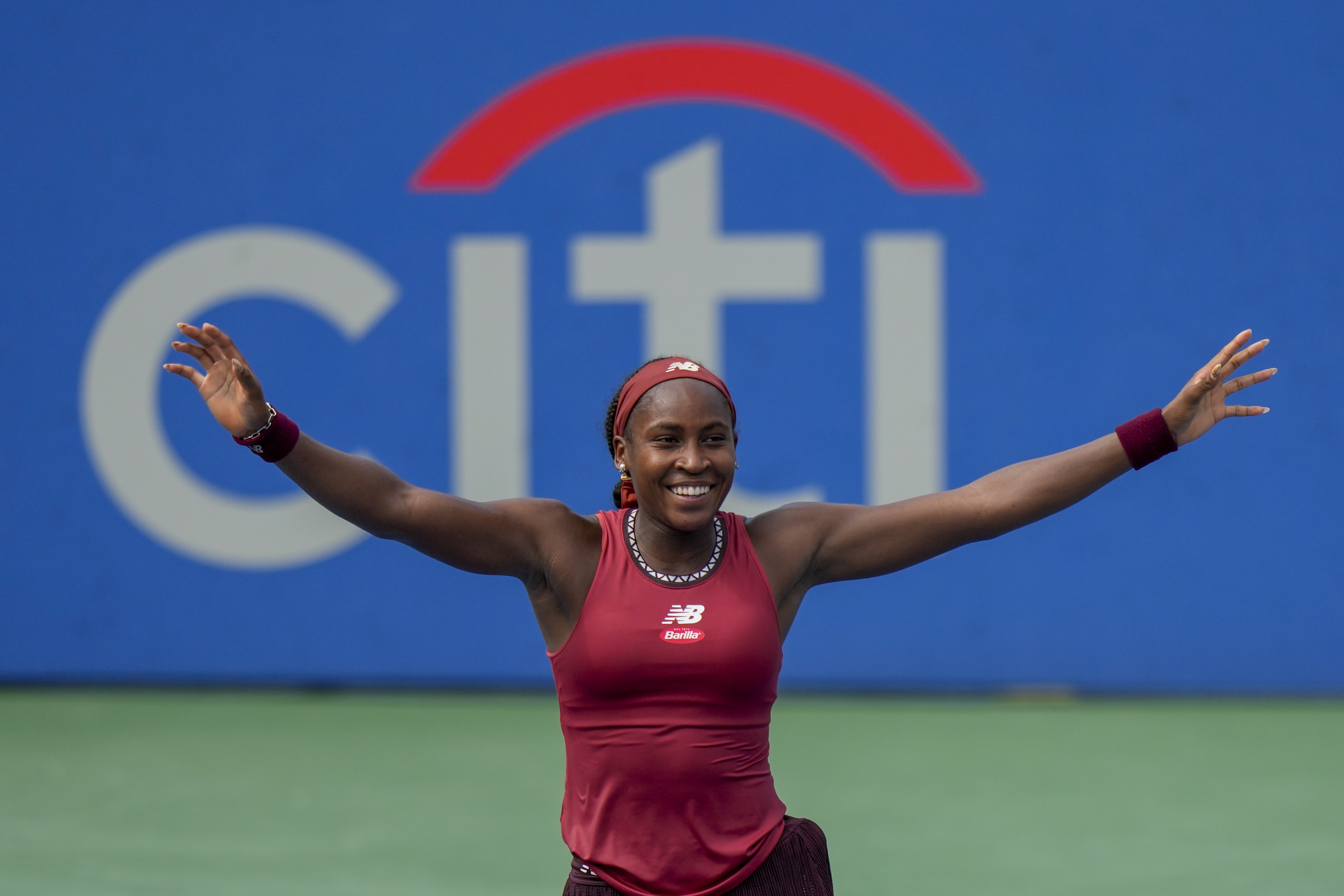 Gauff or Sakkari: Who is the Better Player Right Now?