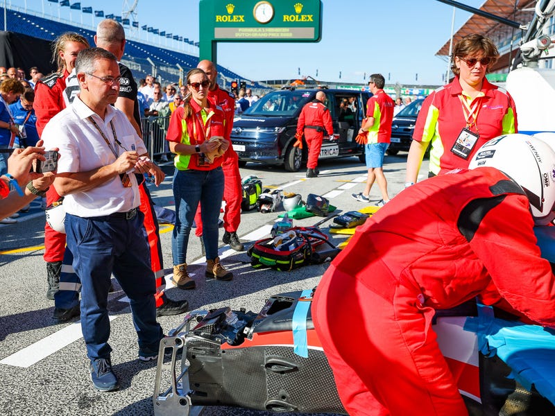 F1 Hero Dr Ian Roberts: Always Ready for Action in an Emergency!