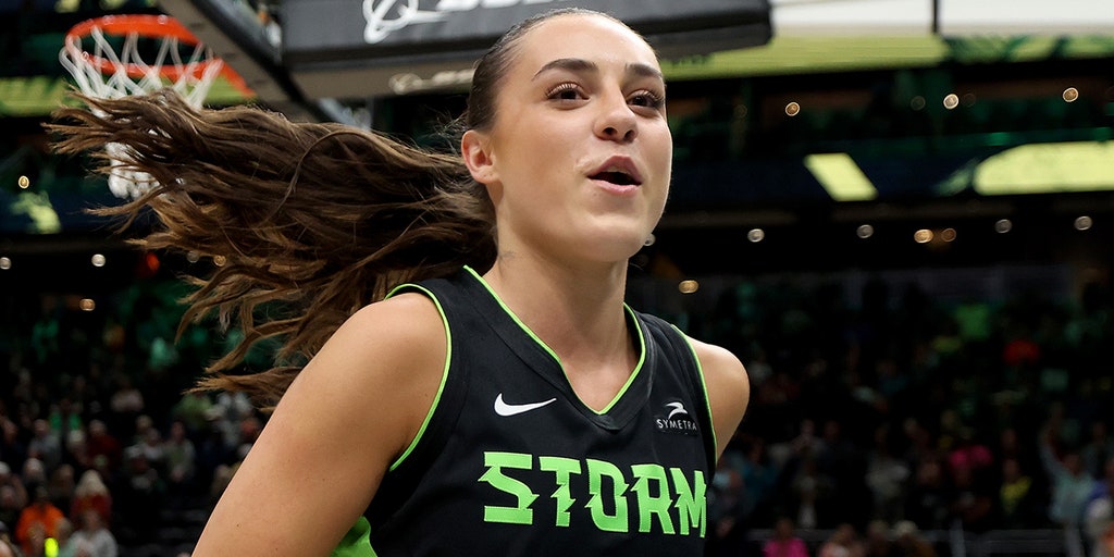 Nika Mühl Stuns with Pregame Outfit, See Her Amazing Look