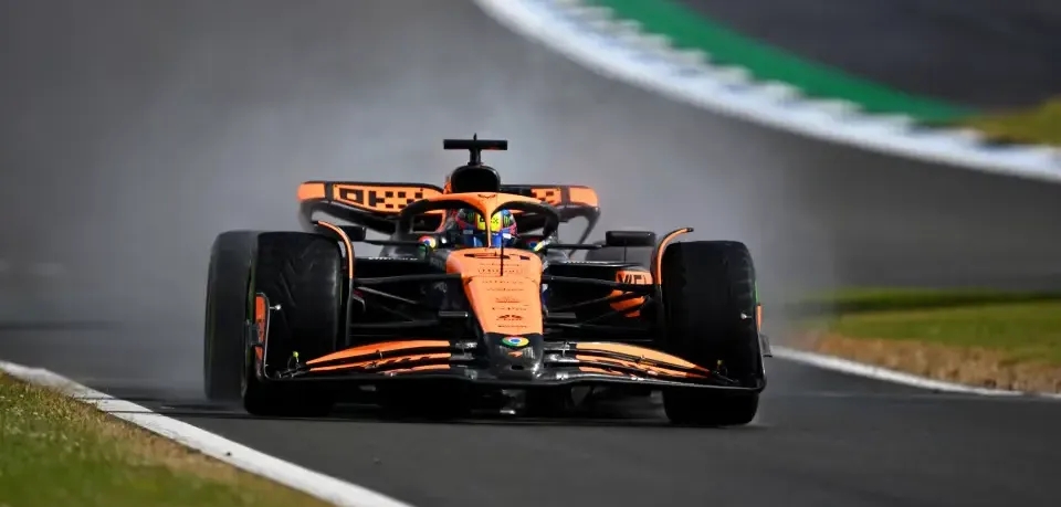 Gear Up: Top Picks for Formula 1 Balaclavas in 2024