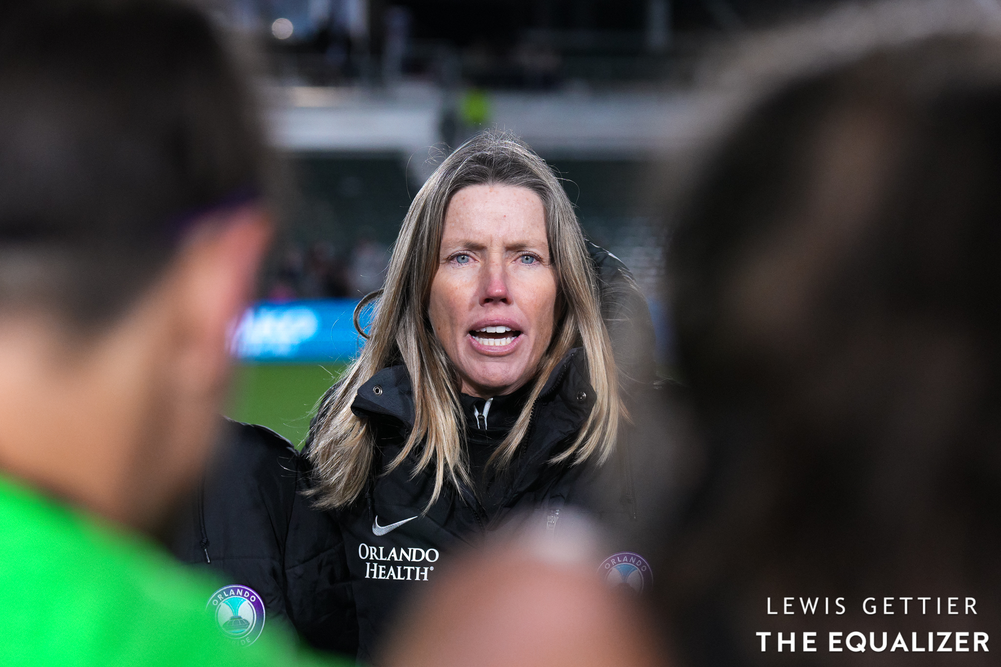 Is Amanda Cromwell a Good Coach? Players and Fans Speak Out