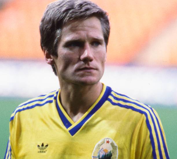 The Legends: Exploring Famous Romanian Soccer Players Careers