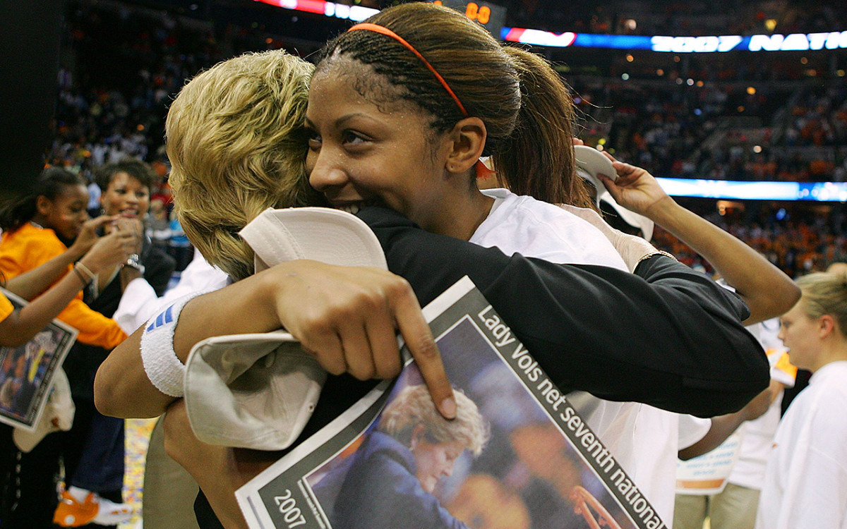Pat Summitts lasting impact on Candace Parkers life