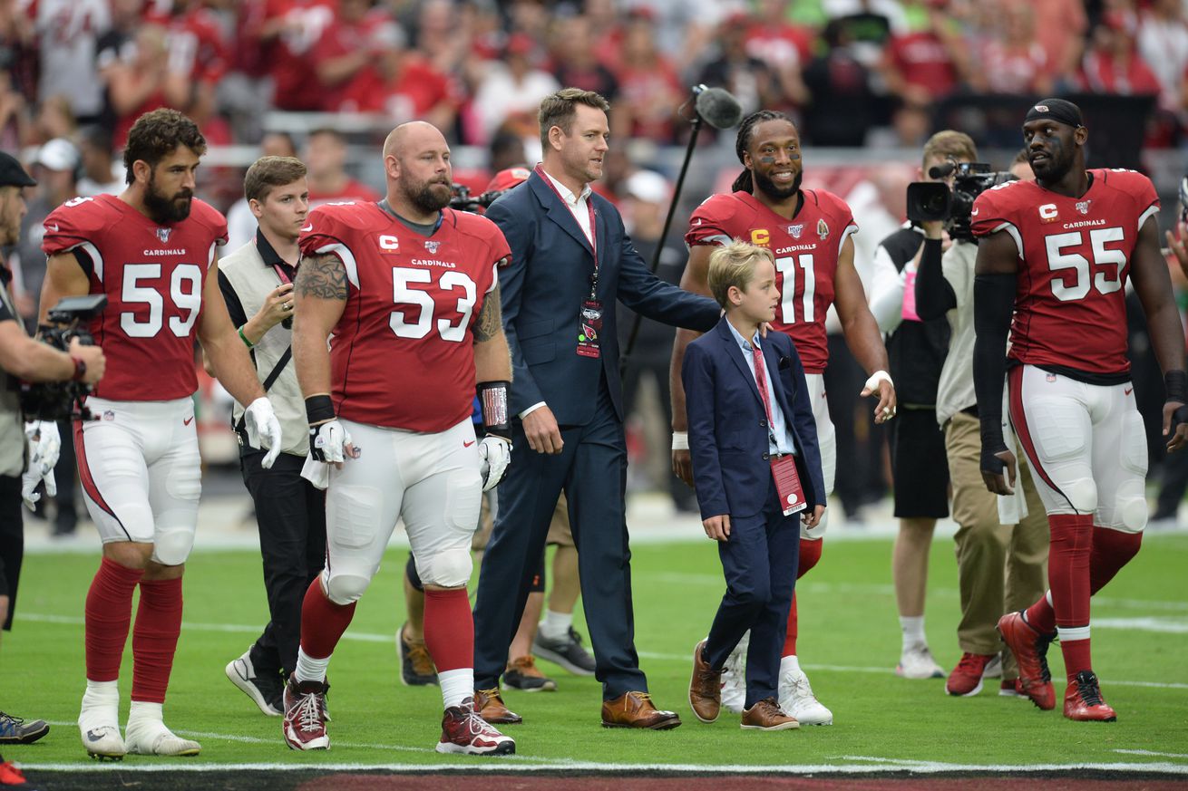 Discover the past Arizona Cardinals quarterbacks: Here is an easy way to learn about the Arizona Cardinals!