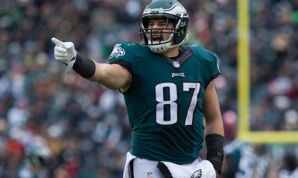 Eagles Tight End History: A Look Back at the Greatest Players!