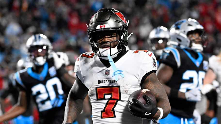 Chargers vs Bucs Players: Biggest Names on the Field Now